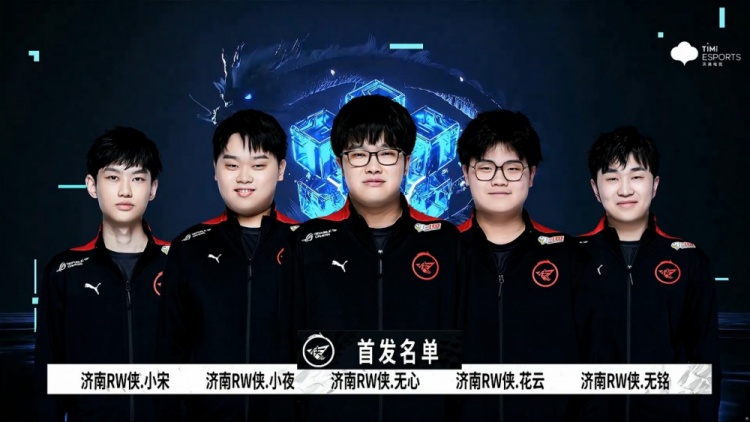 在这个充满 在这个充满