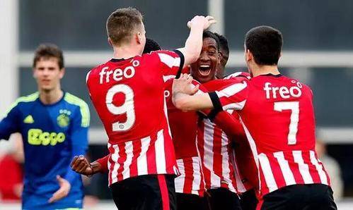 让我们拭目 让我们拭目