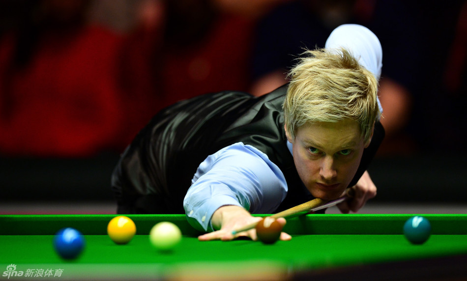 中始终保持 中始终保持