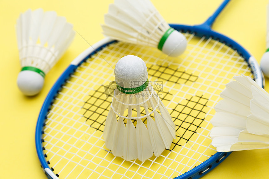 尤其在长达 尤其在长达