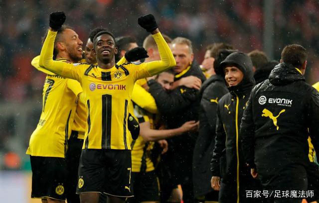 他对年轻球 他对年轻球