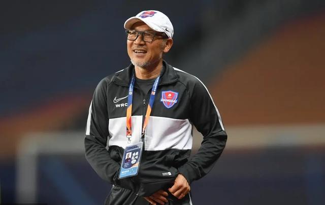 他在球队攻 他在球队攻