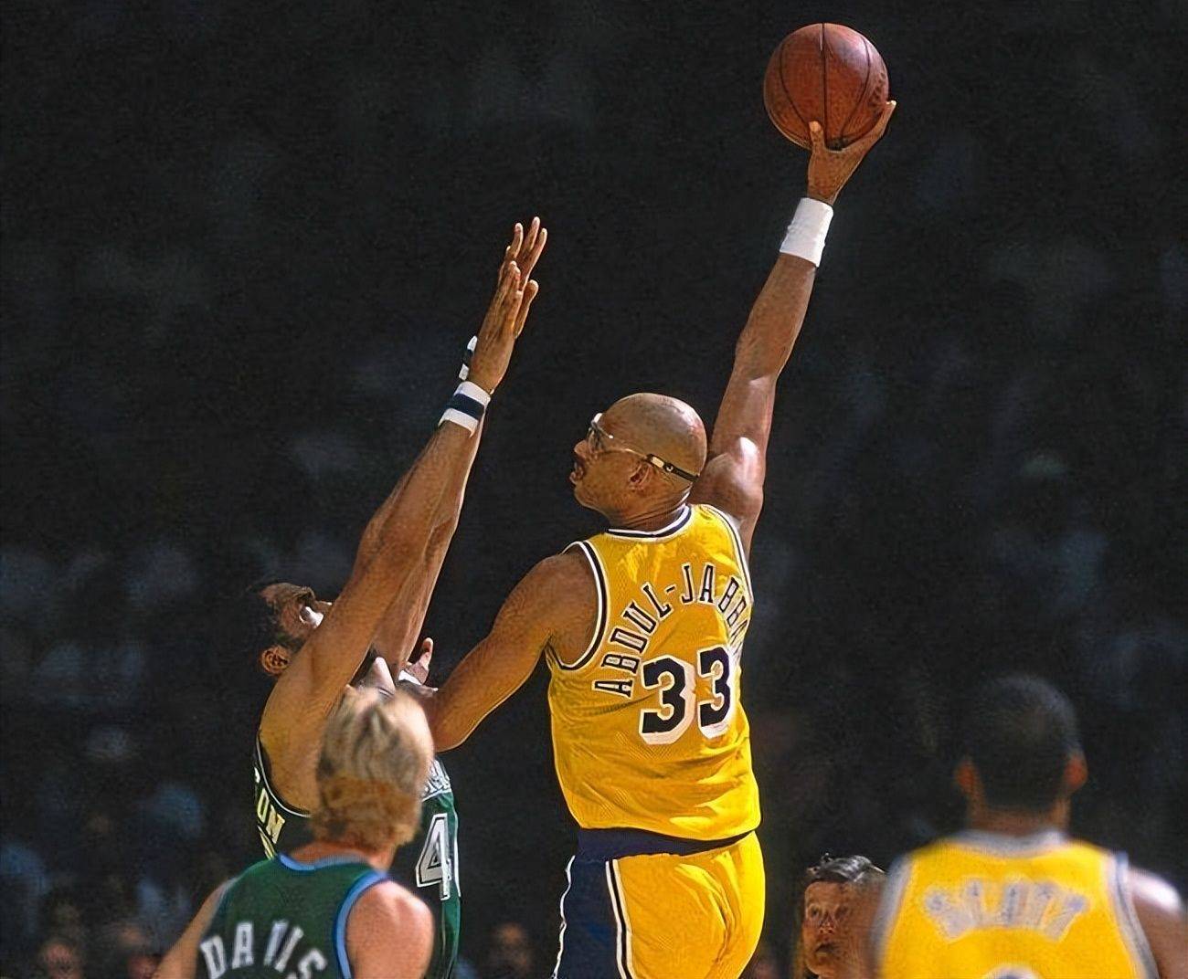 的线索网络 的线索网络